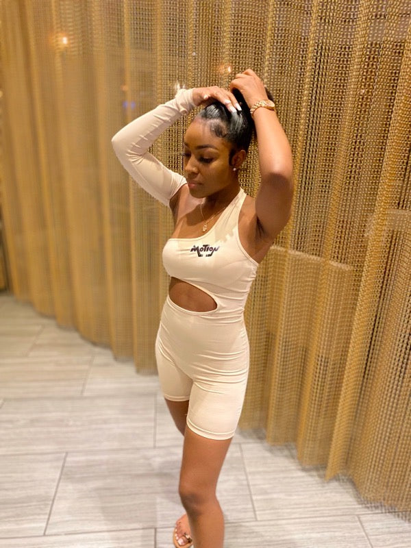 Motion 1 piece
